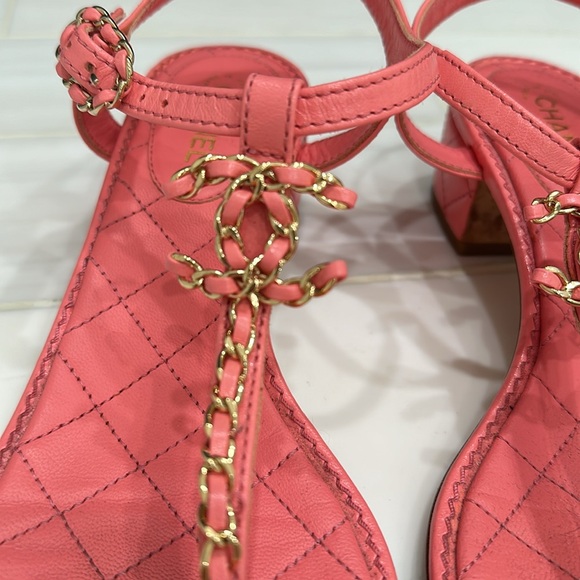 Chanel block heel sandals - Picture 3 of 7